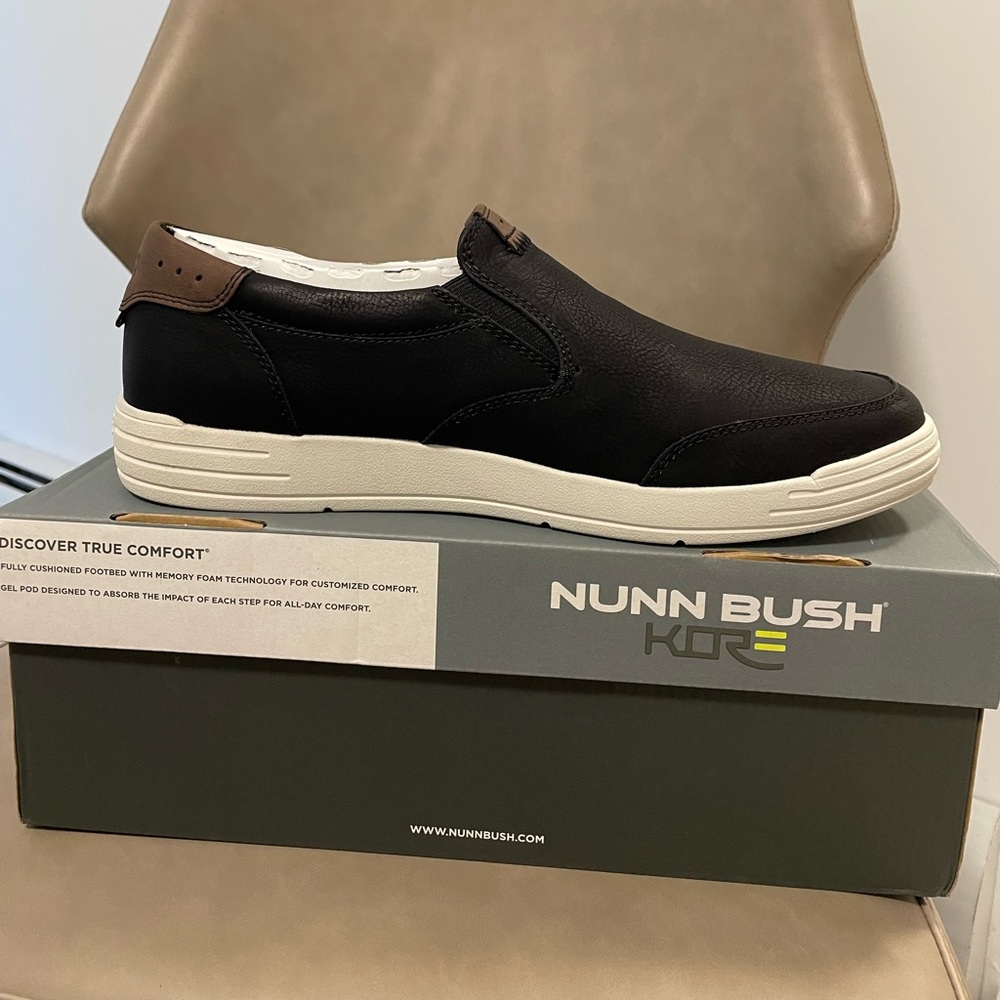 Nunn Bush City Walk Slip Shoes